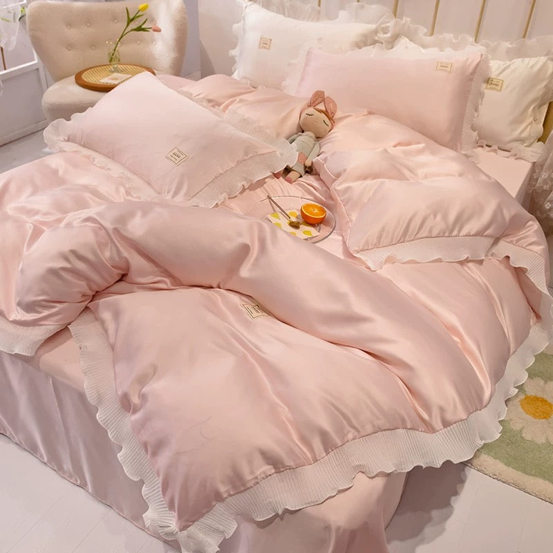 Silk 4 Pieces Bedding Set