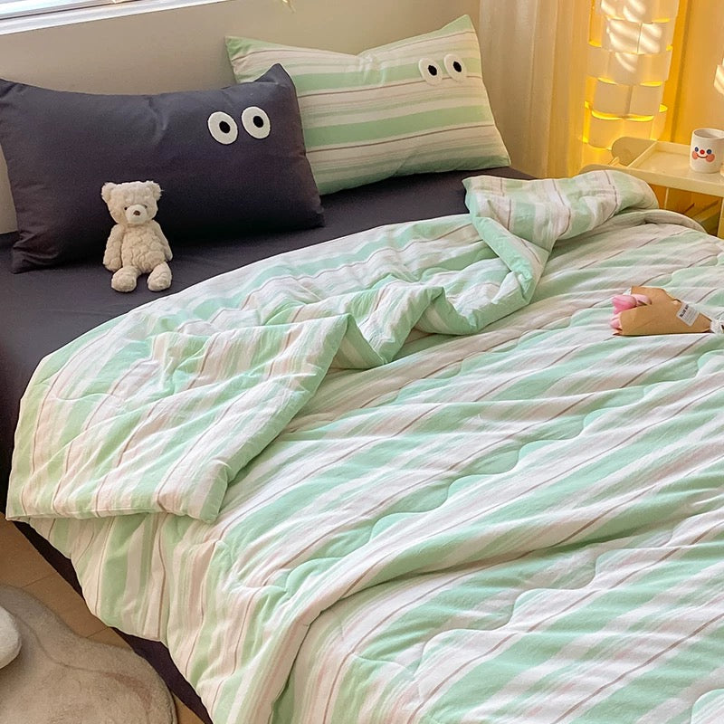 3-Piece Single Bed Sheet Set – Flat Sheet, Blanket & Pillowcase